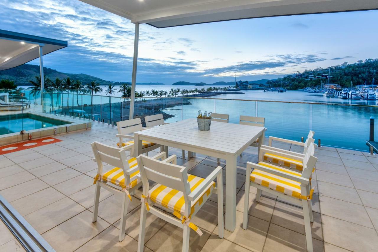 Pavillions Penthouse 25 - Luxury Waterfront Apartment With Private Roof Top Pool And Buggy Đảo Hamilton Ngoại thất bức ảnh