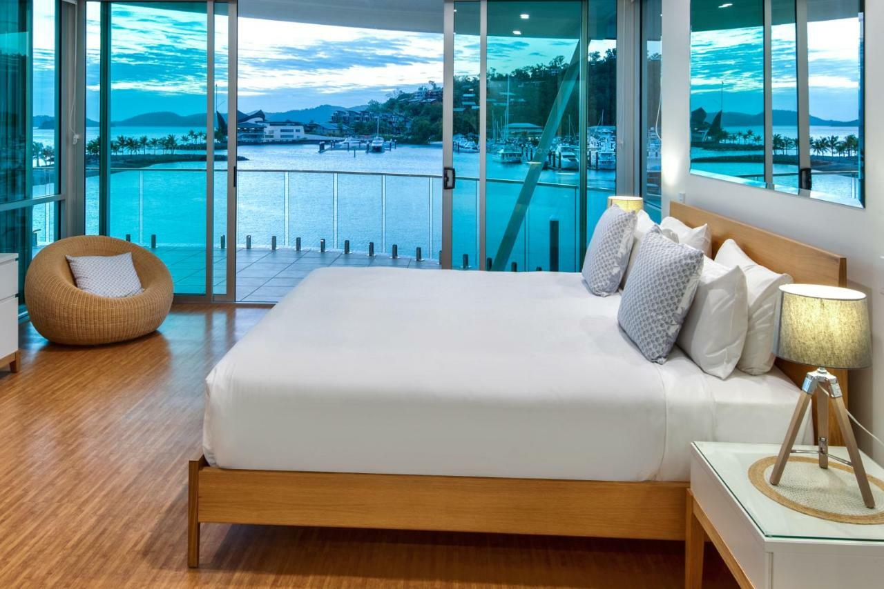 Pavillions Penthouse 25 - Luxury Waterfront Apartment With Private Roof Top Pool And Buggy Đảo Hamilton Ngoại thất bức ảnh